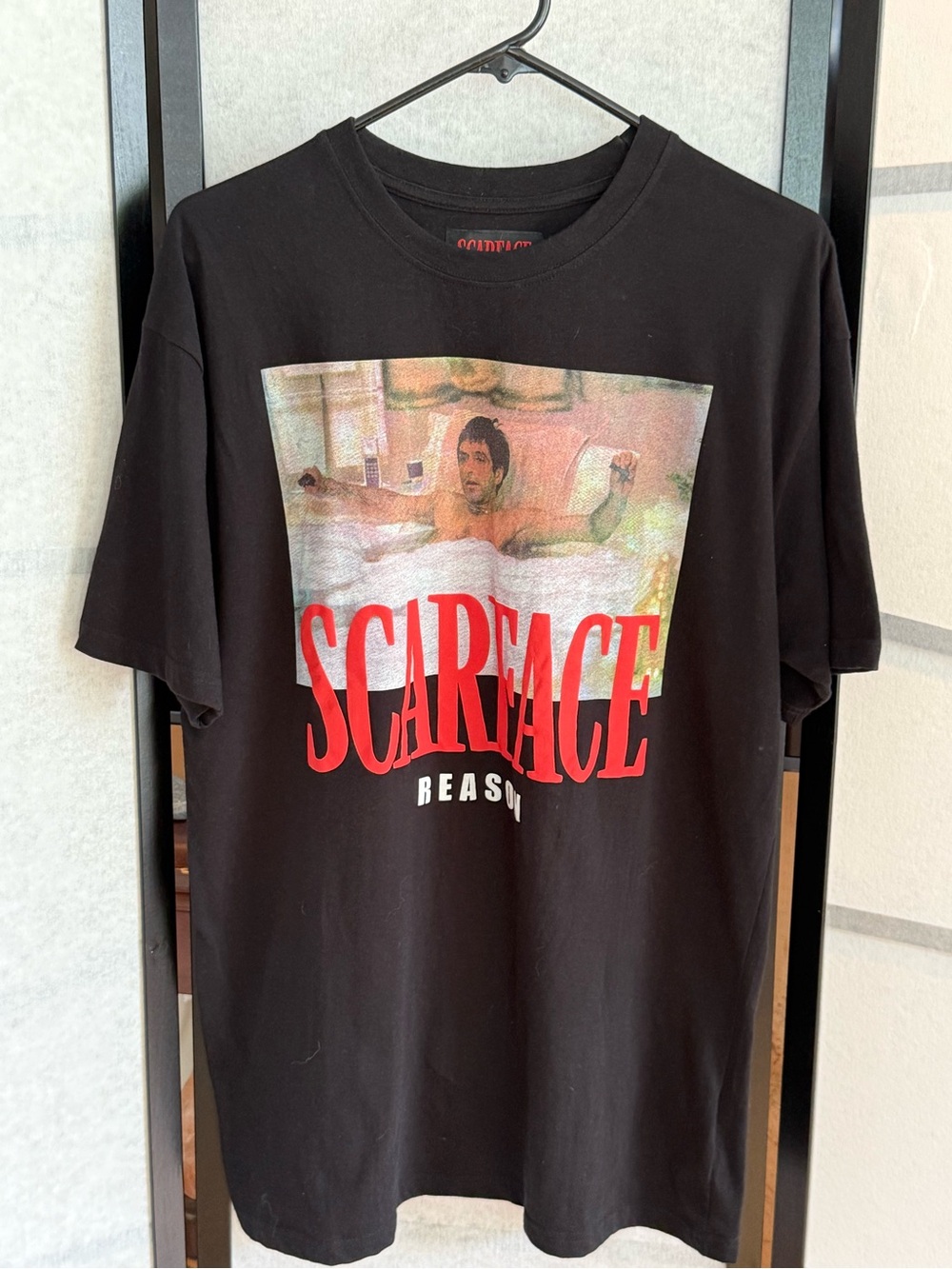 Scarface Reason Graphic T Shirt Tony Montana Bath Scene Black L 100% Cotton